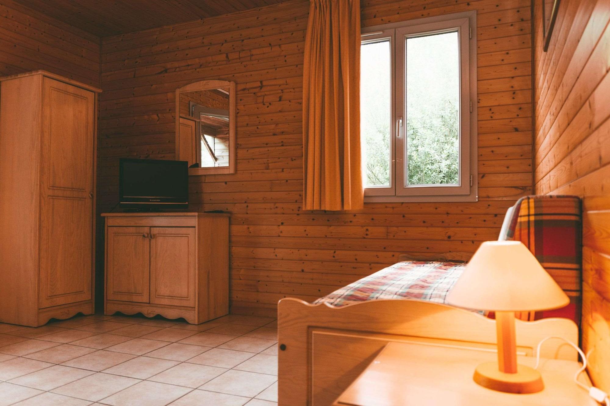 Terres De France - Natura Resort Pescalis Moncoutant Екстериор снимка