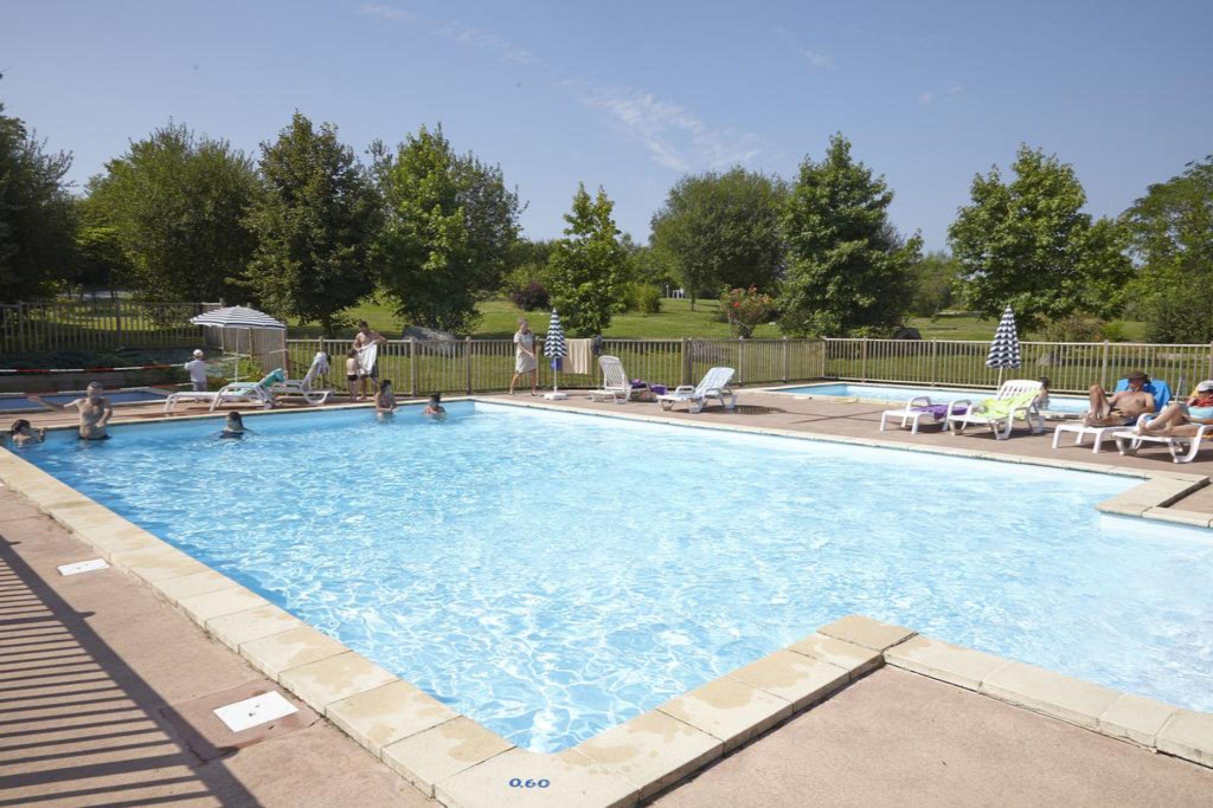 Terres De France - Natura Resort Pescalis Moncoutant Екстериор снимка