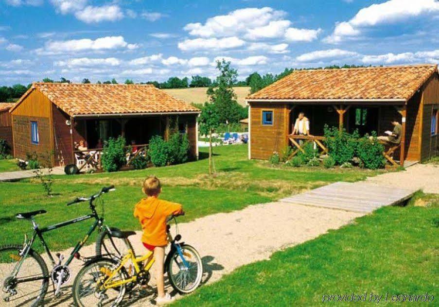 Terres De France - Natura Resort Pescalis Moncoutant Екстериор снимка
