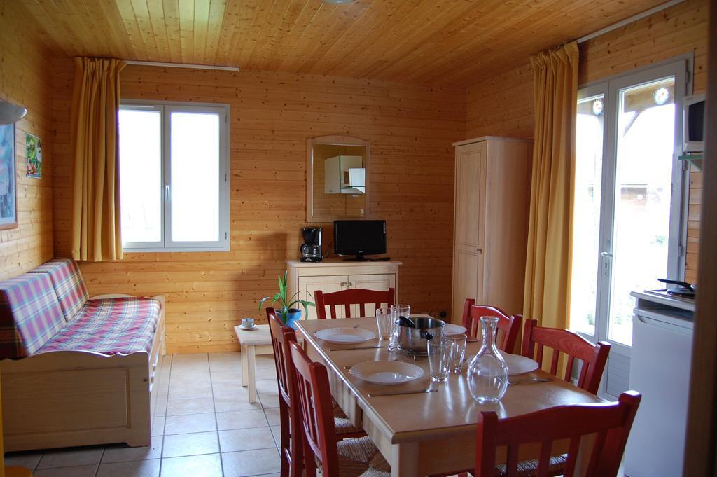 Terres De France - Natura Resort Pescalis Moncoutant Екстериор снимка
