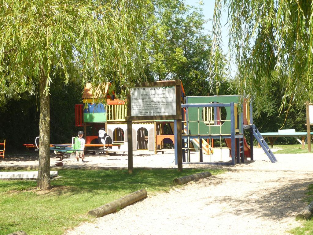 Terres De France - Natura Resort Pescalis Moncoutant Екстериор снимка